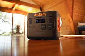  Jackery‘s tragbare Powerstation Explorer 2000 Pro