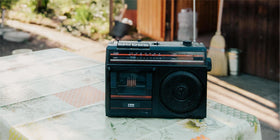Solarbetriebenes Radio: Kann ein Solar Generator ein Radio betreiben?