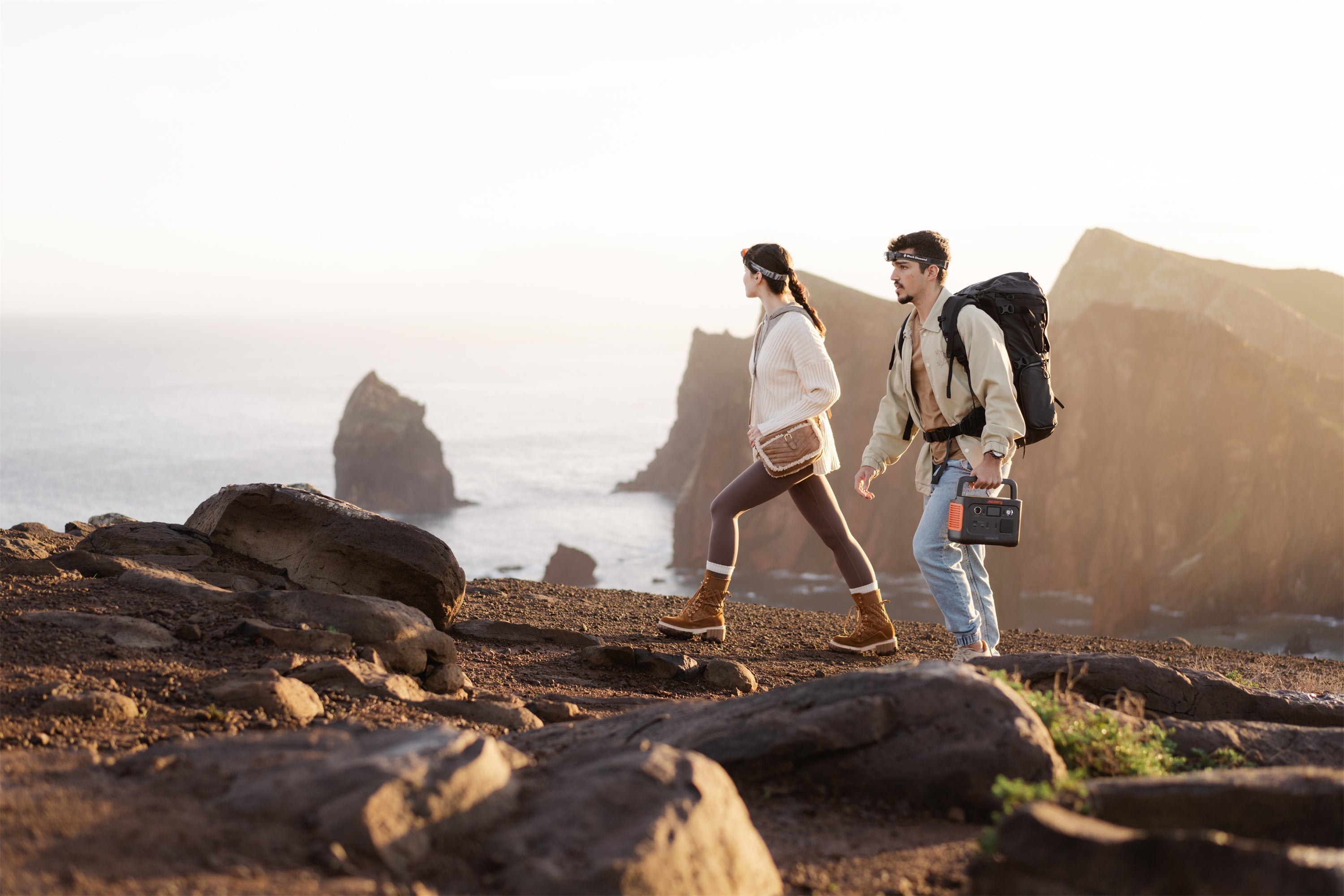 Trekking vs. Wandern: Das sind die Unterschiede und so finden Sie das passende Abenteuer