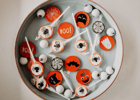 Halloween-Partyideen für Erwachsene, Jugendliche, Kinder und Haustiere im Jahr 2023