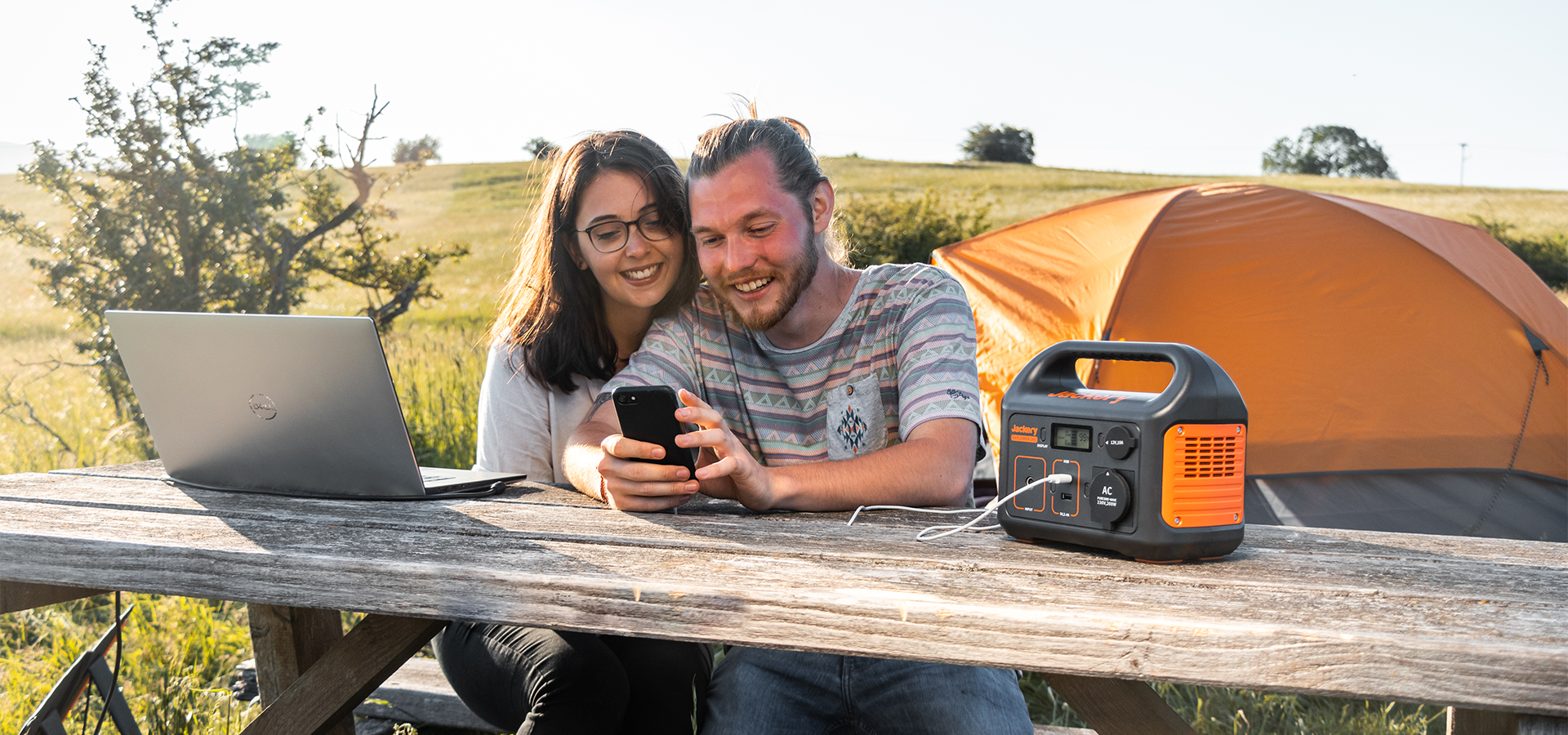 Jackery Explorer 240 Tragbare Powerstation – Jackery Deutschland